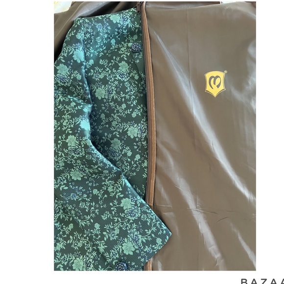 Do not need anymore. Nice blue Manyavar sherawani . - Picture 3 of 9